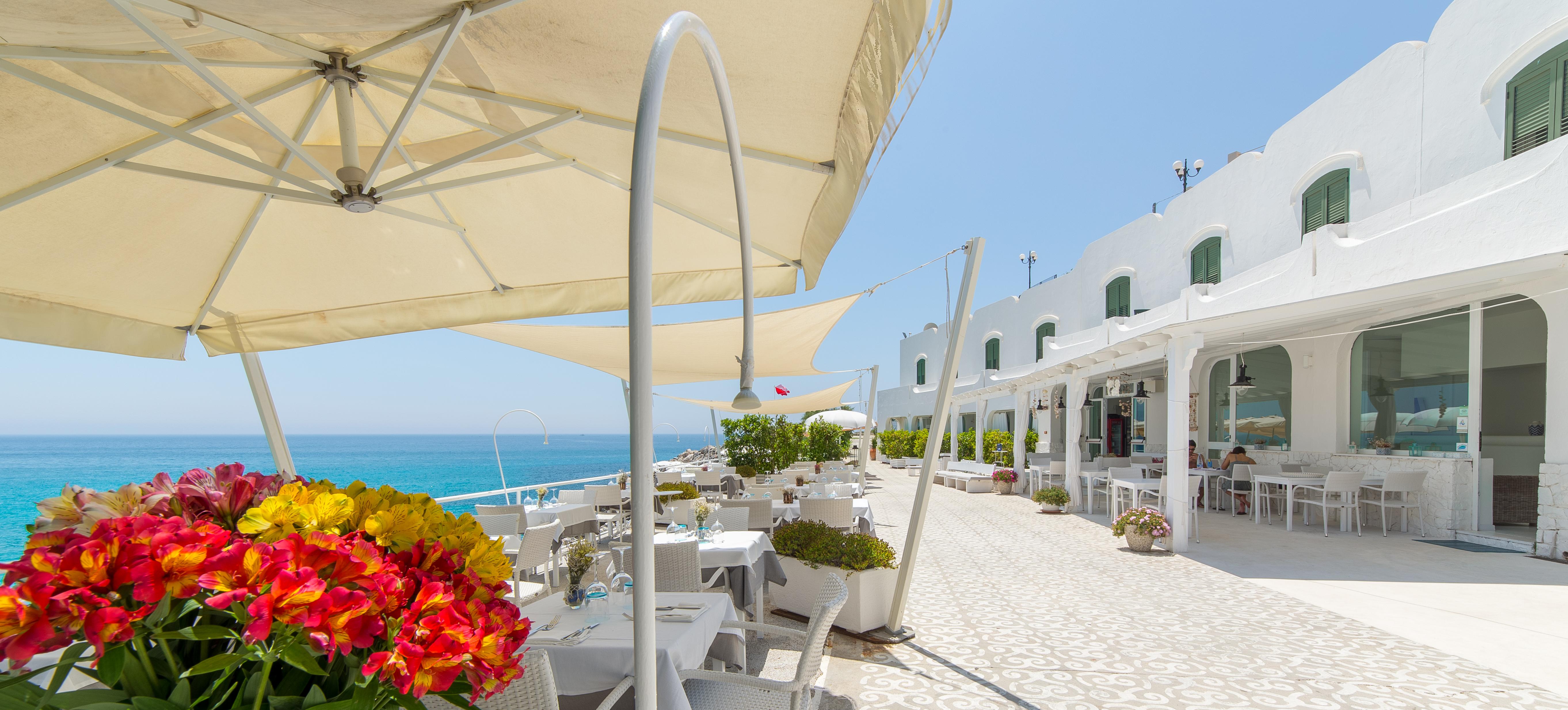 Hotel La Roccia Castro  Dış mekan fotoğraf